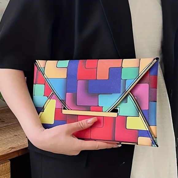 Beautiful Clutch Handbag Multi-Colored- Brand New - Picture 2 of 5